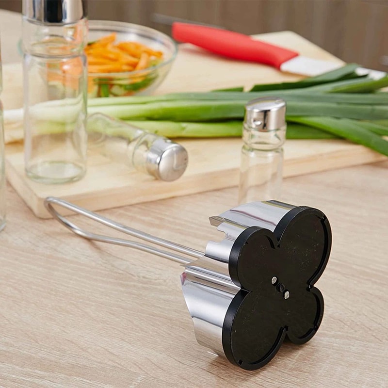 4 In 1 Seasoning Bottle Set With Rack And Dispensers 8