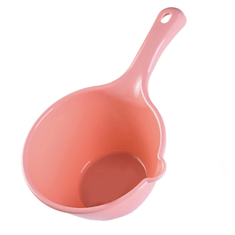 Plastic Water Ladle Bath Scoop For Home And Garden 7