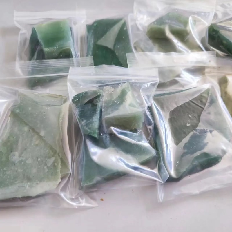 Natural Green Jadeite Stone Raw Dulong Jade Mineral Specimen 6