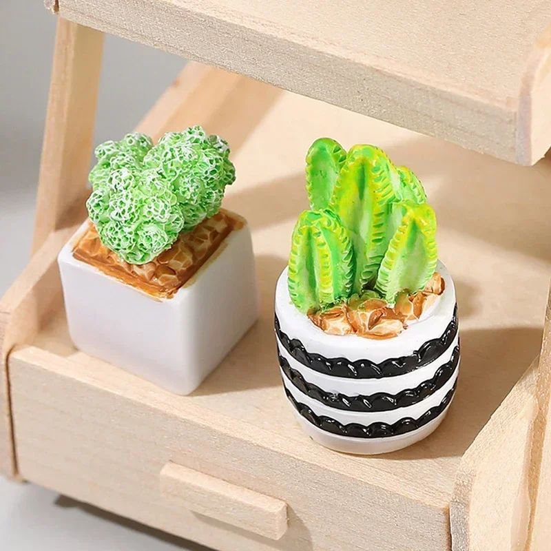 Mini Resin Dollhouse Plant Pot Decor 2