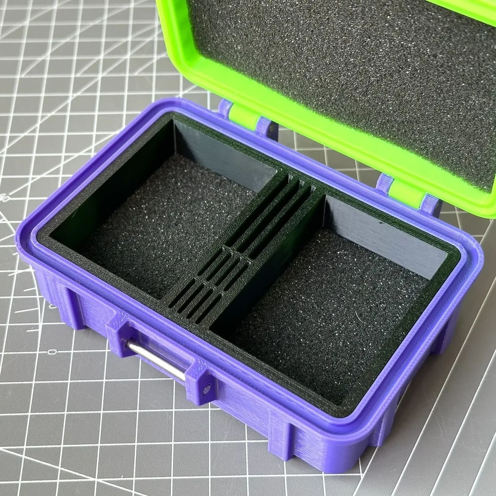Moisture Proof Camera Battery Storage Box 2