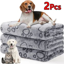 soft fluffy paw print pet blanket set