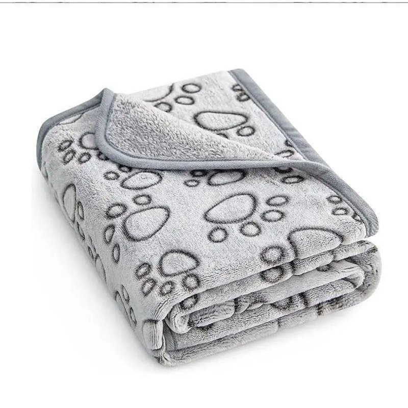 Soft Fluffy Paw Print Pet Blanket Set 8