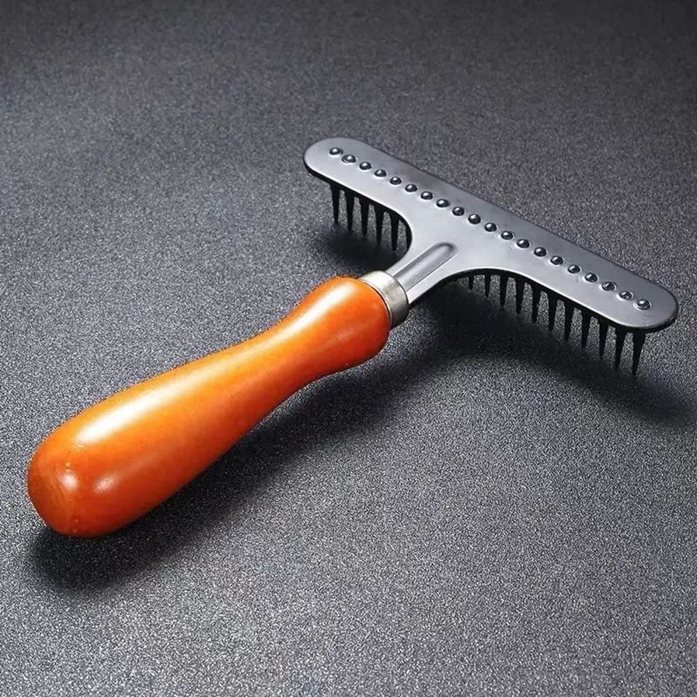 Wooden Deshedding Undercoat Grooming Rake For Pets 0
