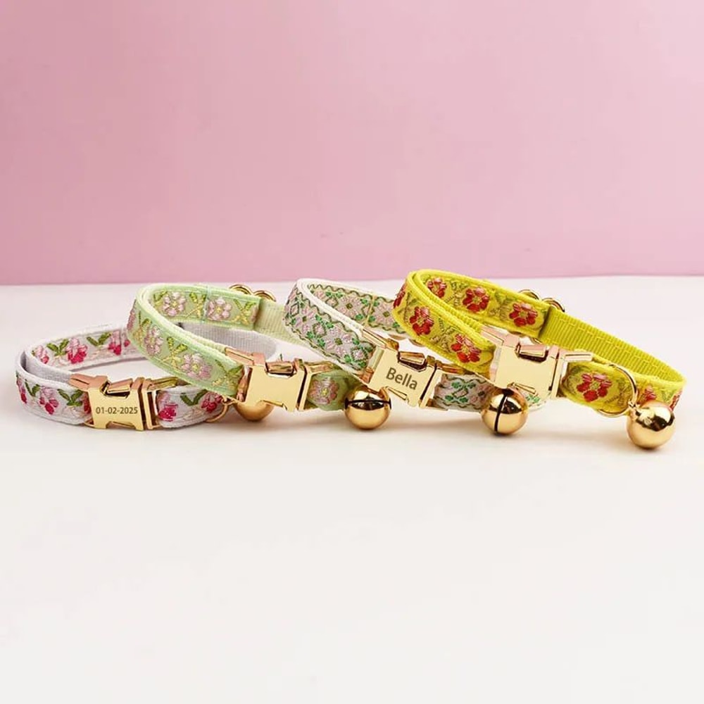 Personalized Cute Cat Collar And Leash Set With Bell 1