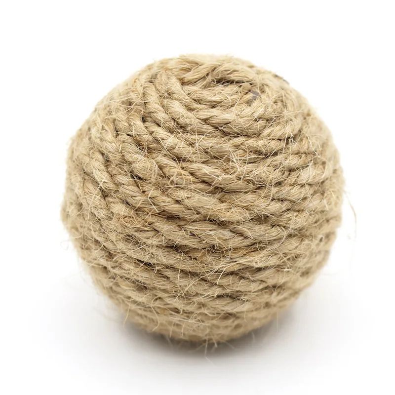Eco Friendly Sisal Cat Chew And Fetch Ball 4