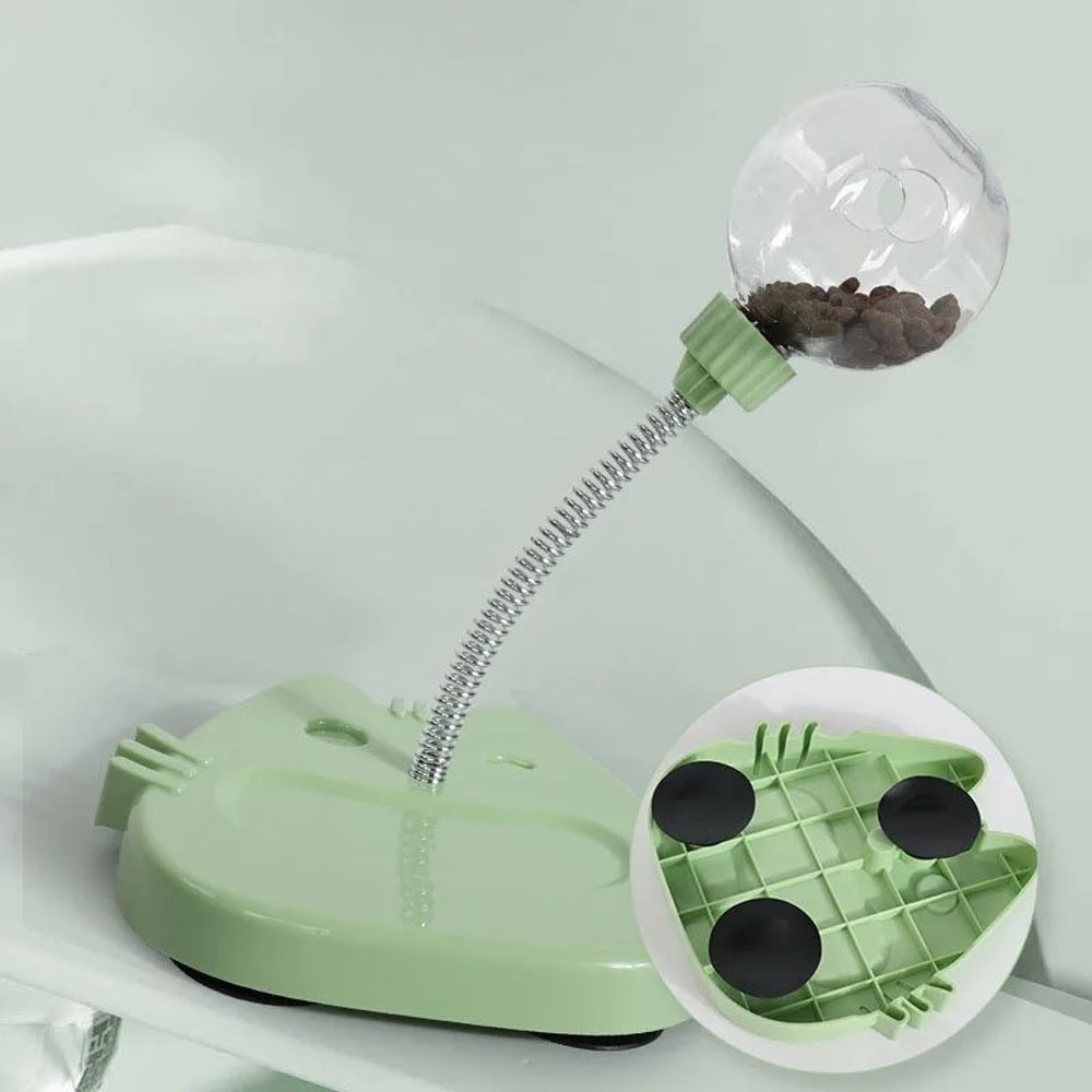 Interactive Wobble Treat Dispensing Puzzle Toy For Cats 3