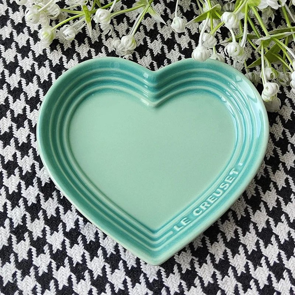 Heart Shaped Ceramic Cat Bowl Anti Vomiting Pet Feeding Dish 8