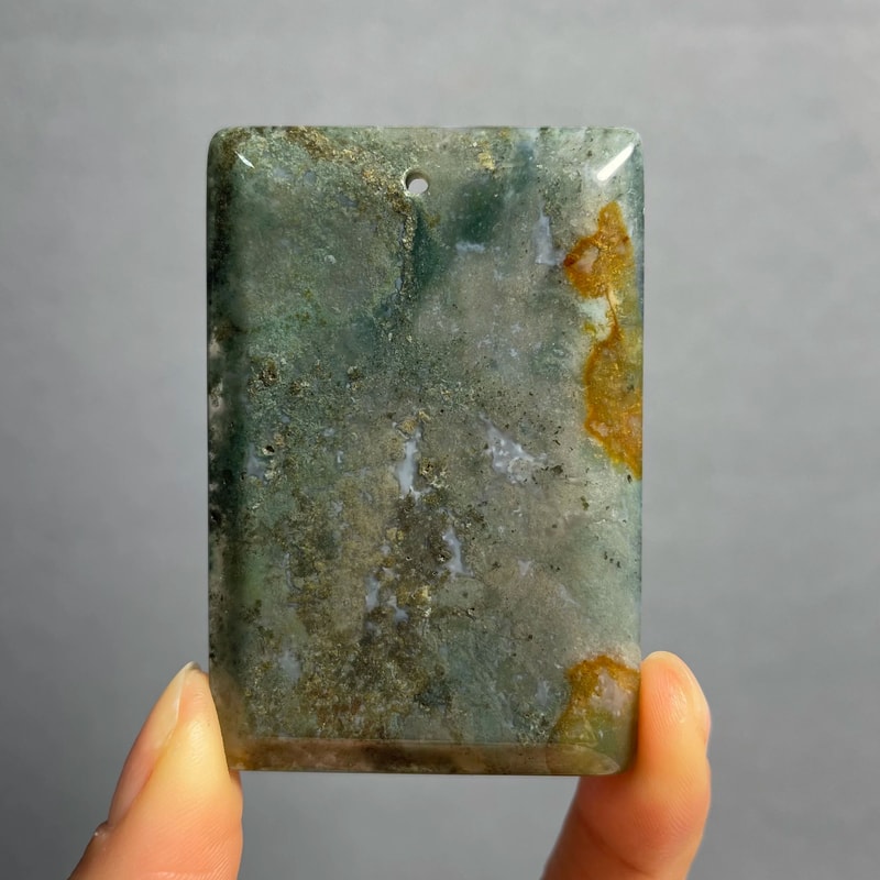Natural Agate Crystal Pendant Healing Stone Decor 1