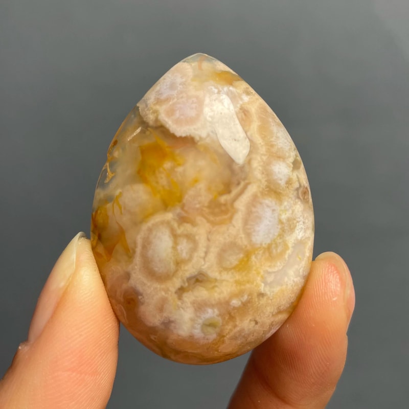 Natural Agate Crystal Pendant Healing Stone Decor 6