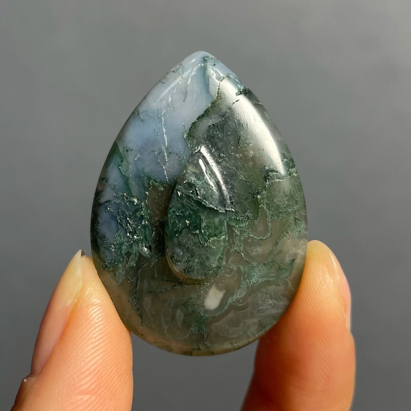 Natural Agate Crystal Pendant Healing Stone Decor 12