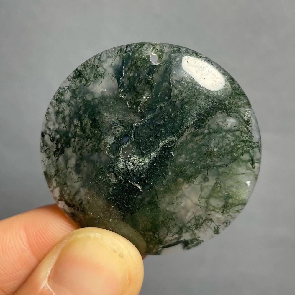 Natural Agate Crystal Pendant Healing Stone Decor 14