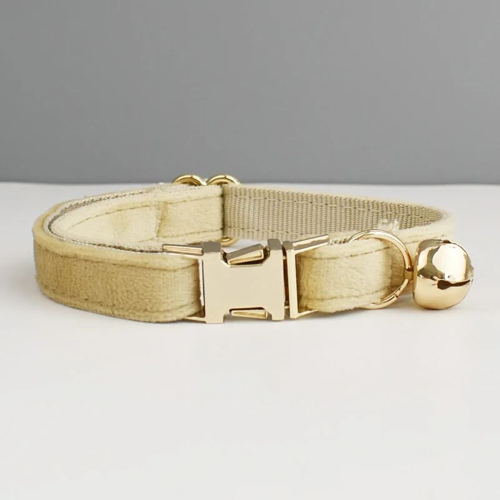 Personalized Luxury Velvet Cat Collar With Bow Tie 7