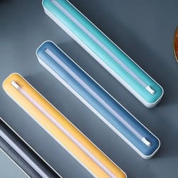 kitchen cling film cutter and food wrap dispenser
