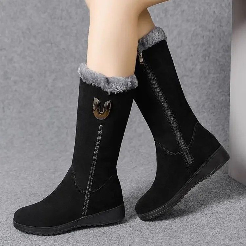 Luxury MidCalf Chunky Fur Winter Boots For Women 4