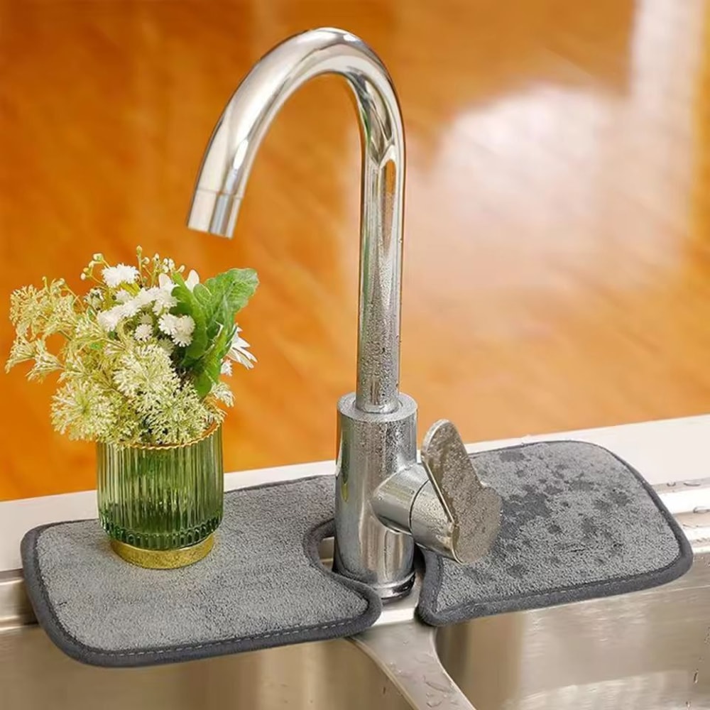 UltraAbsorbent Faucet Splash Guard Counter Shield 2