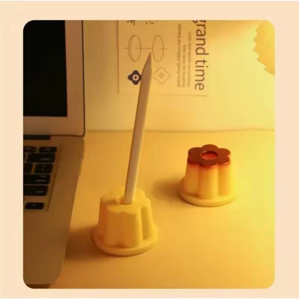 Jelly Pudding Pen Holder Cute Desktop Pencil Stand For Students Creative Workspaces 2