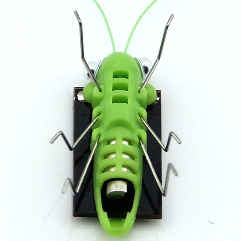 SolarPowered Grasshopper Motion Toy Educational Solar Powered Toy For Kids Interactive Insect Toy 5