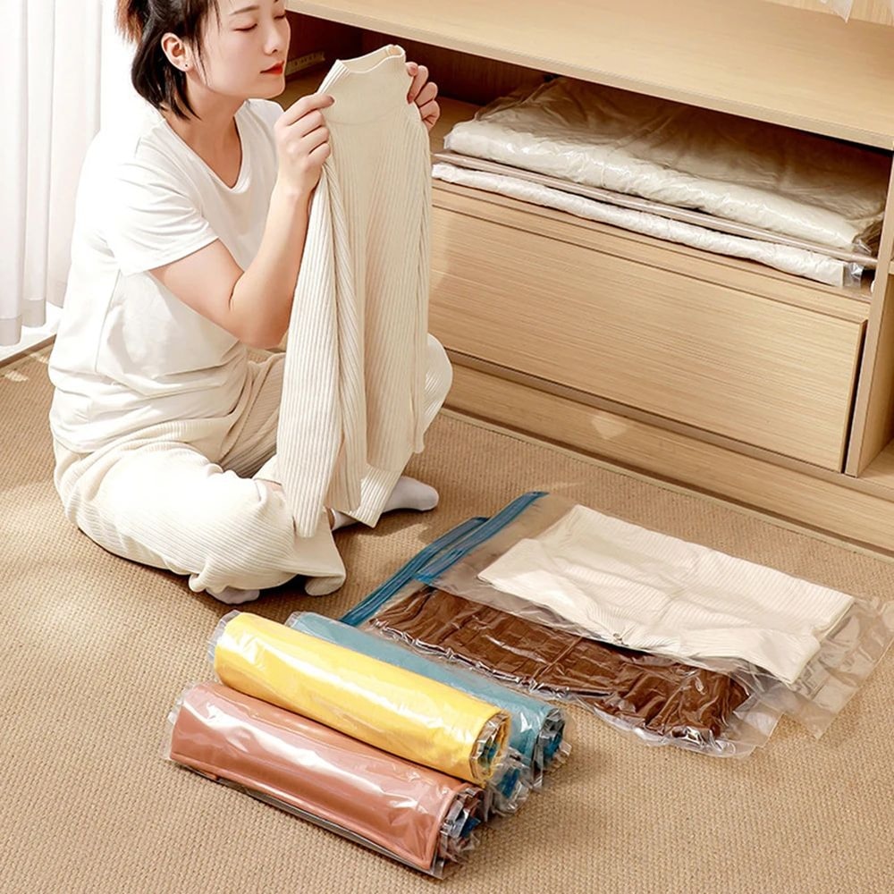 Reusable Vacuum Storage Bags With Mini Electric Sealer SpaceSaving Clothes Organizer 7 Sizes 2