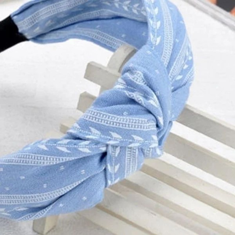 Knotted Leaf Wide Fabric Headband For Women Girls Soft Boho Hairband For Everyday Style 4