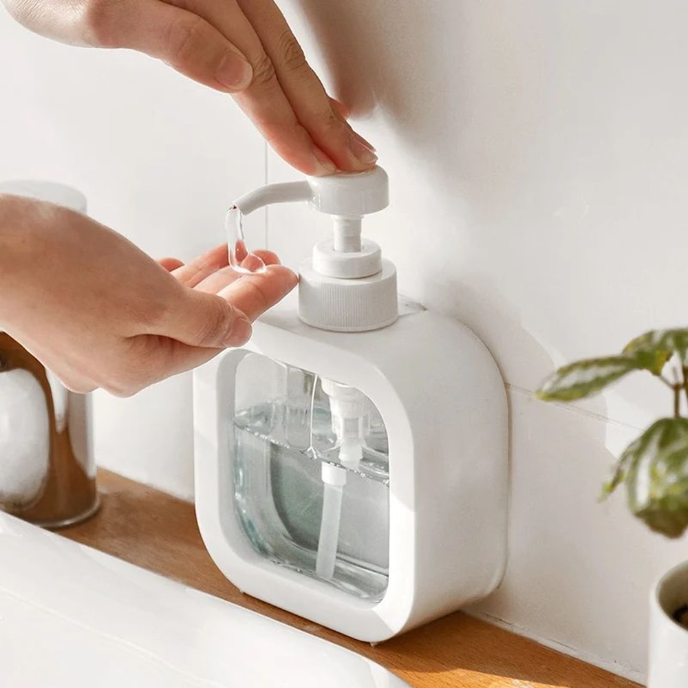Transparent Refillable Soap Dispenser Pump Bottle 300ml500ml LeakProof Lotion Shampoo Dispenser 0