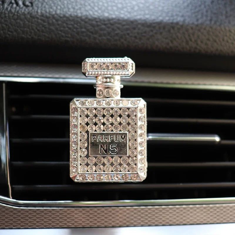 Diamond Crystal Perfume Bottle Vent Clip Elegant Car Vent Air Freshener Luxe Crystal Car Diffuser 1