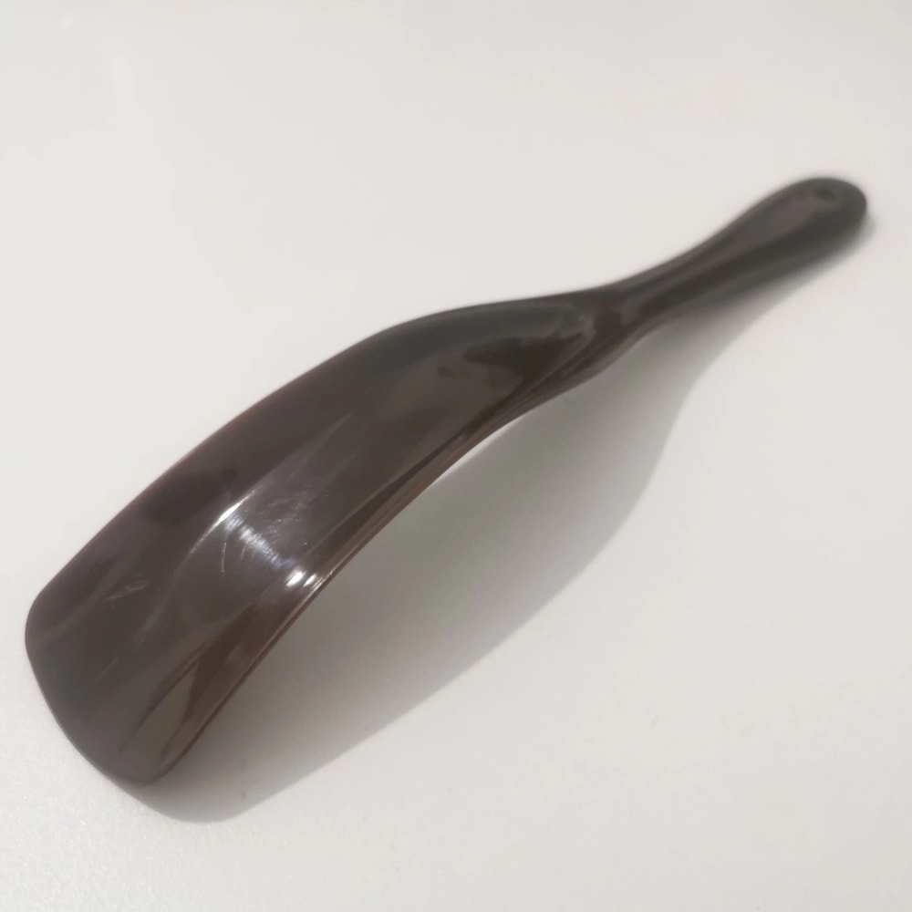 NoBend Comfort Shoe Horn Long Handle Plastic Hanging Shoe Helper 9