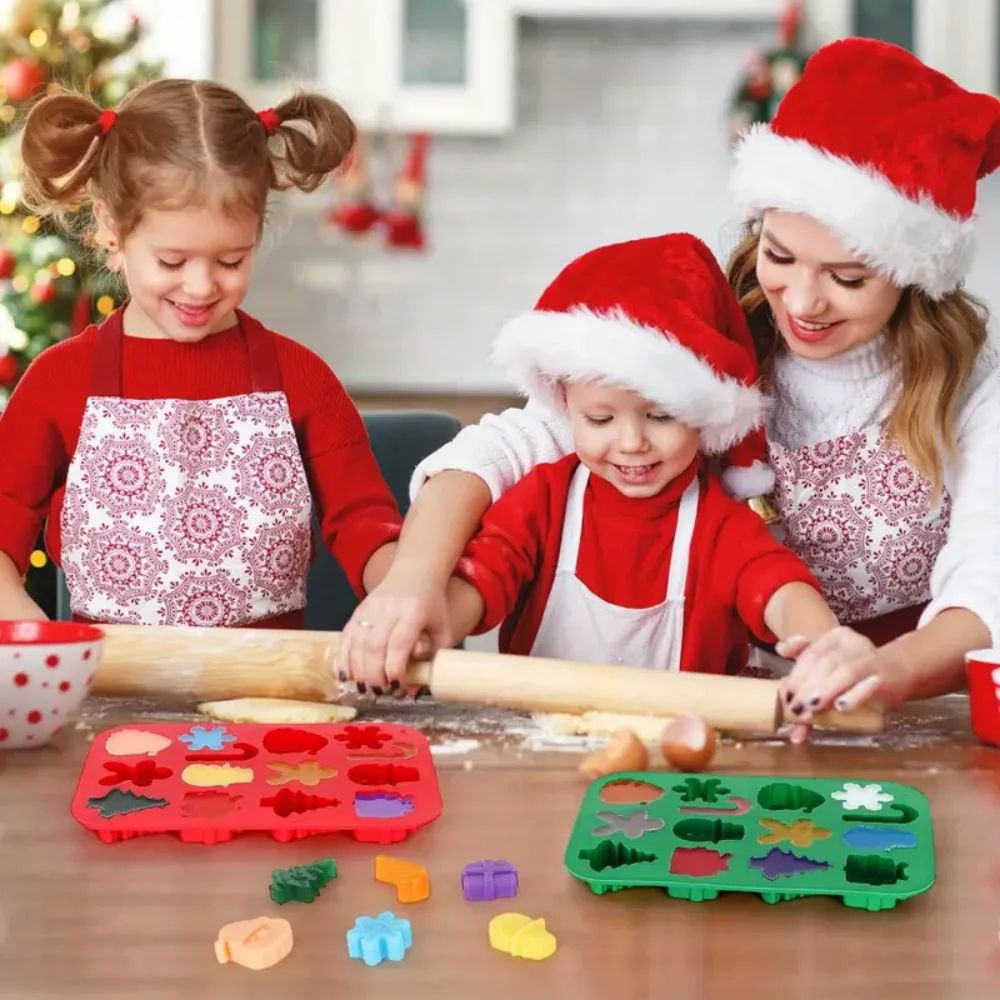 Christmas Silicone Chocolate Mold Set 3D Christmas Candy Mold For Snowflakes Candy Canes Snowmen 5