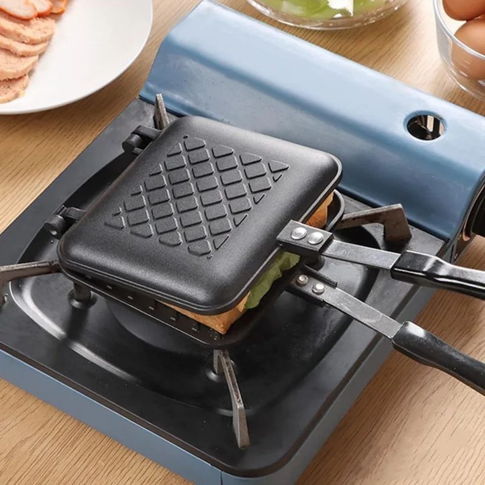 Stovetop Sandwich Maker Aluminum Flip Panini Press Pan With NonStick Plates For Crispy Toasts Gril 5