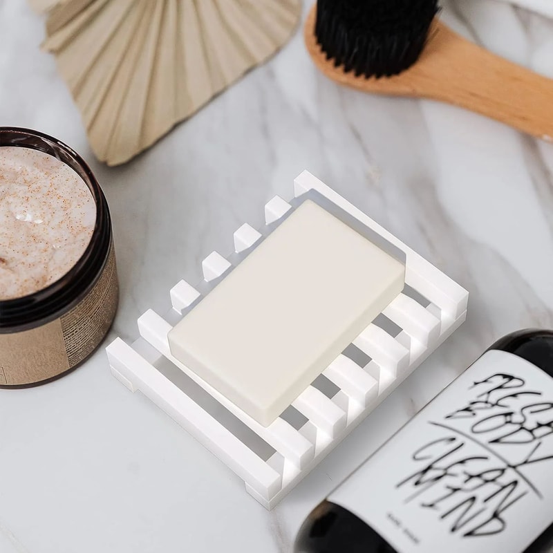 Silicone SelfDraining Soap Dish Tray NonSlip Soap Saver For Shower Sink Bathtub 3