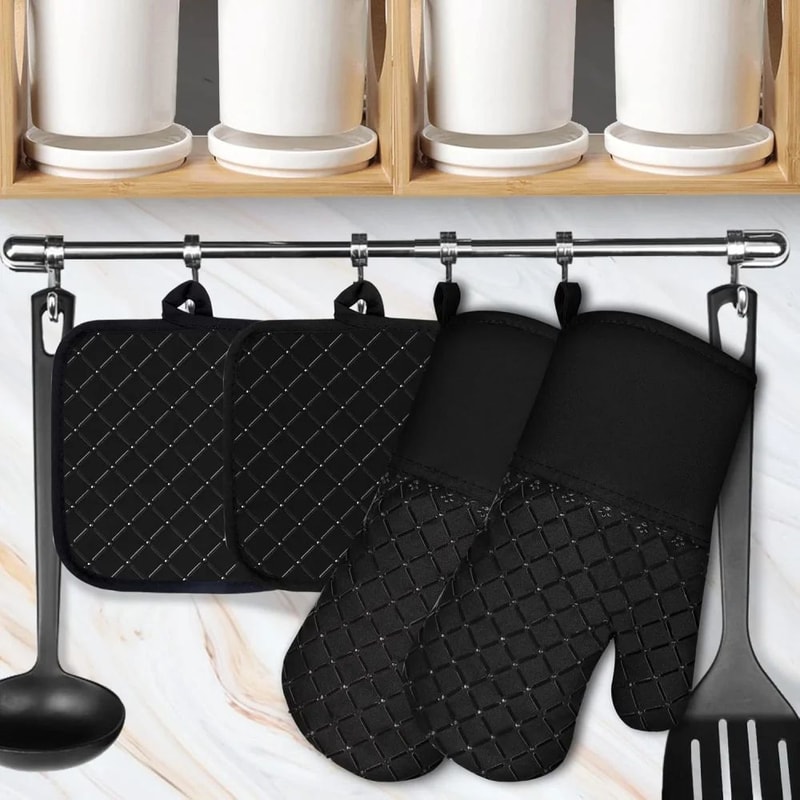 500F Heat Resistant Oven Mitts Pot Holders Set NonSlip Silicone Oven Gloves 4Piece Kitchen Safety 2
