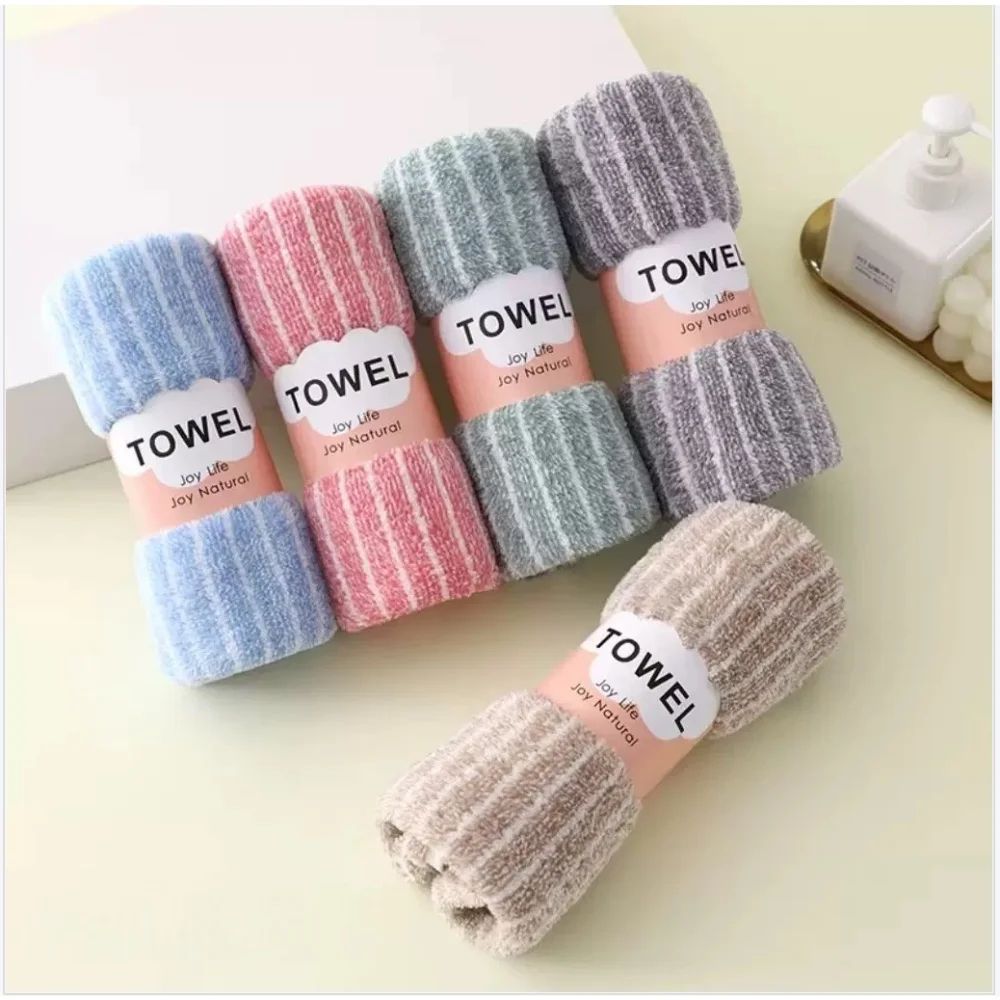 QuickDry Striped Bath Towel Ultra Absorbent Bathroom Spa Towel For Home Hotel And Salon 0