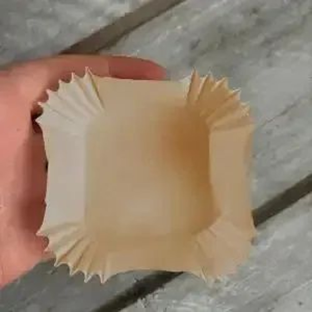 100Pack Square Cupcake Liners Greaseproof Paper Baking Cups For Muffins Mini Cakes 9