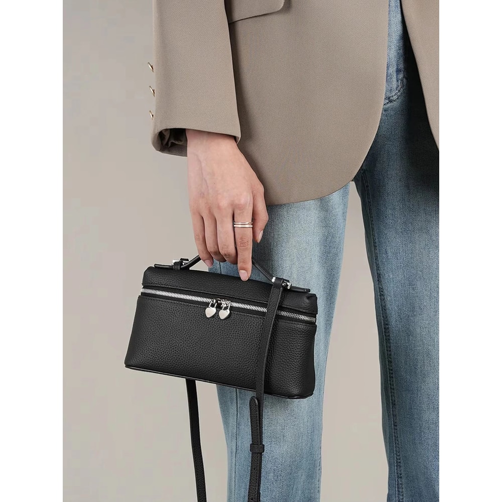 Everyday Chic PU Leather Shoulder Crossbody Bag Large Capacity Womens Messenger Handbag 0