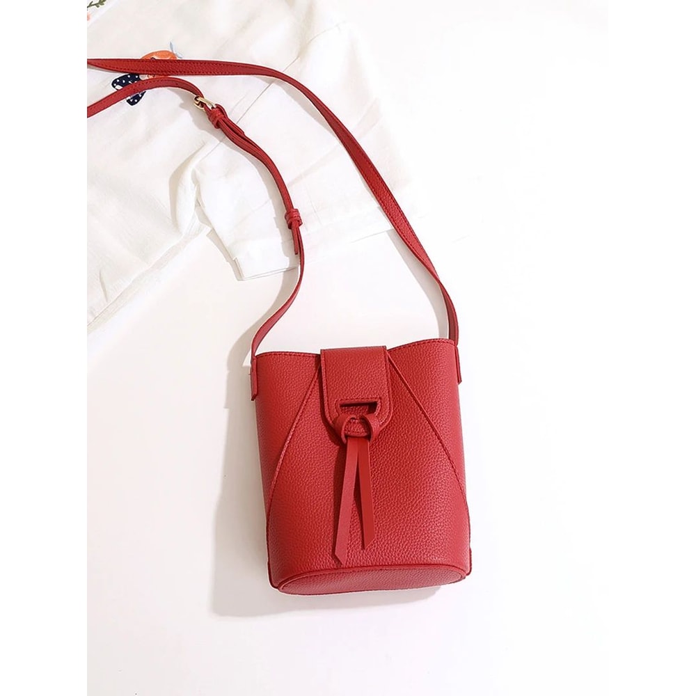 Everyday Chic Womens PU Leather Shoulder Large Capacity Crossbody Bag Stylish Womens Handbag Purs 4