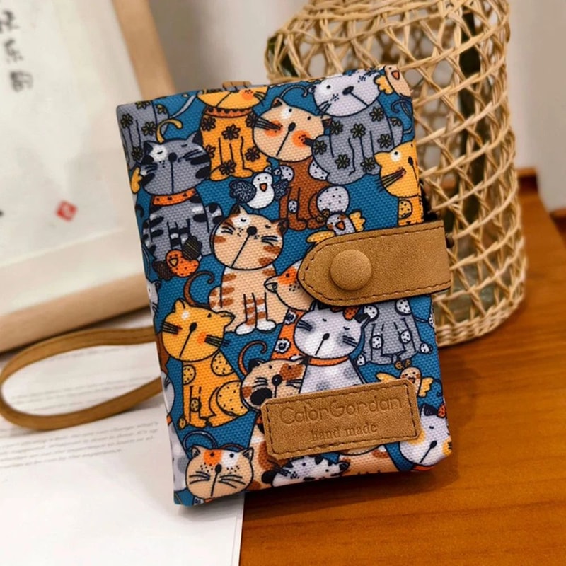 Everyday Womens Short Wallet With Hasp Closure Large Capacity Wallet Coin Card Organizer 8