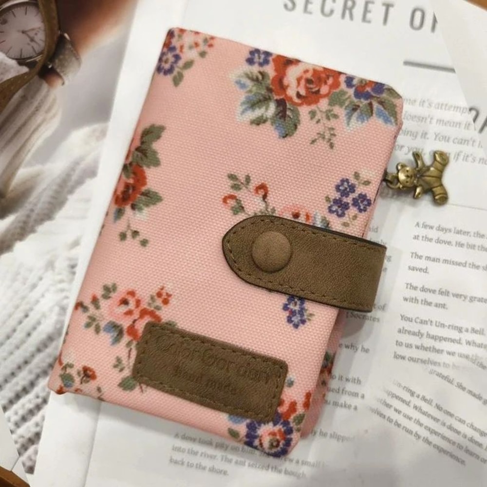 Everyday Womens Short Wallet With Hasp Closure Large Capacity Wallet Coin Card Organizer 12