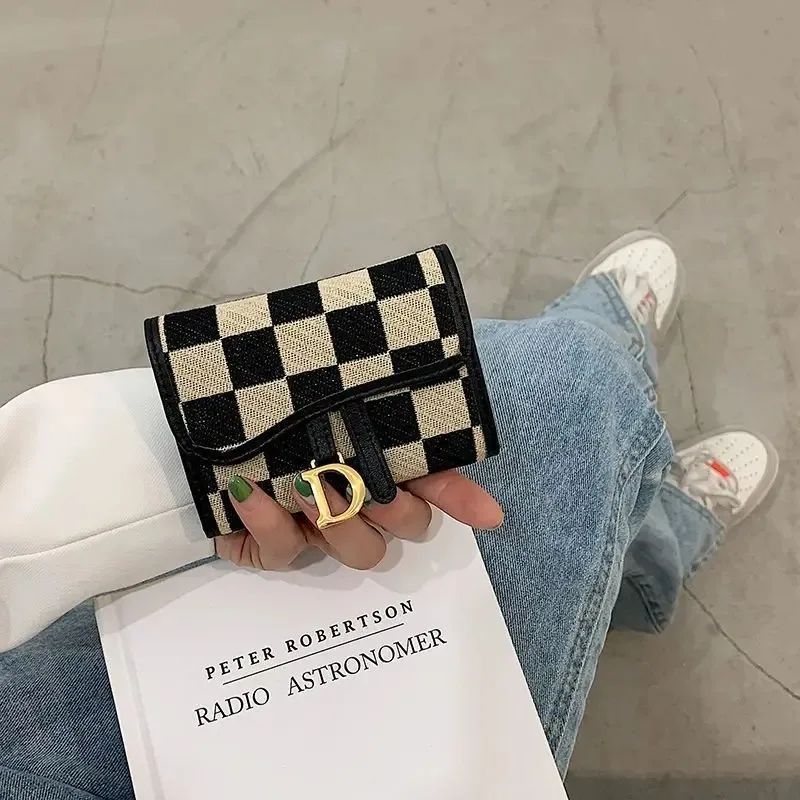 Luxury Checkered Slim Card Holder Wallet For Women 3
