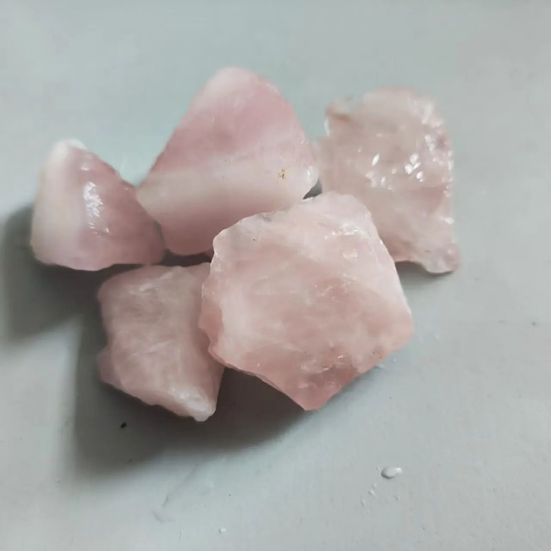 Natural Rose Quartz Crystal Stone Healing Pink Quartz Decor Energy Gem 3