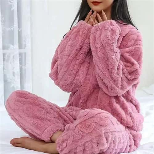 Cozy coral velvet pajama set for Women – Warm Fluffy Winter Loungewear
