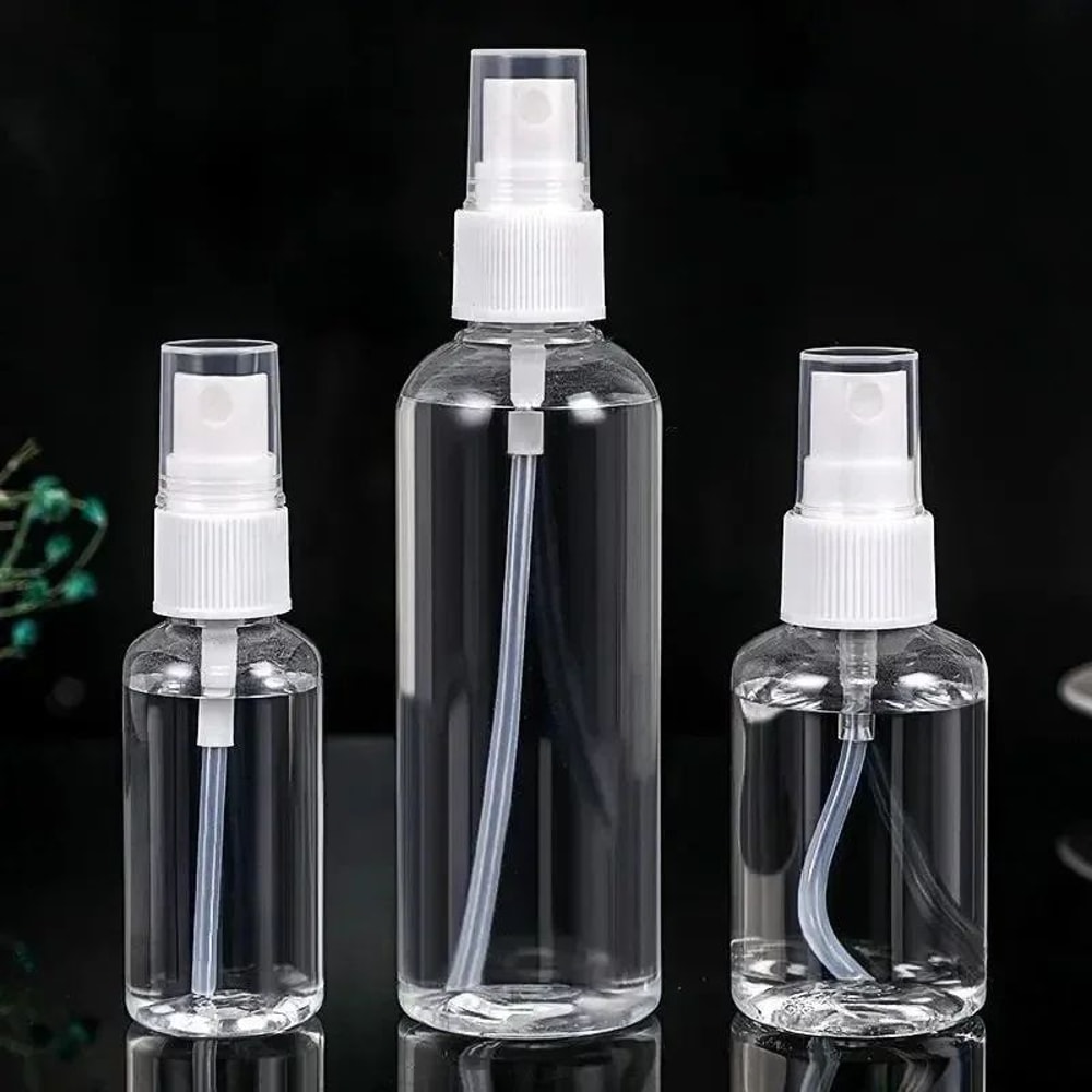 Refillable Travel Squeeze Bottles With Spray Cap Leakproof PET Cosmetic Sample Containers 5200ml 1