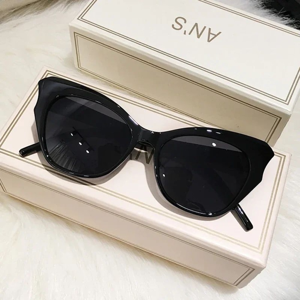 Vintage Cat Eye Sunglasses For Women Retro Designer Gradient Lens Shades 7