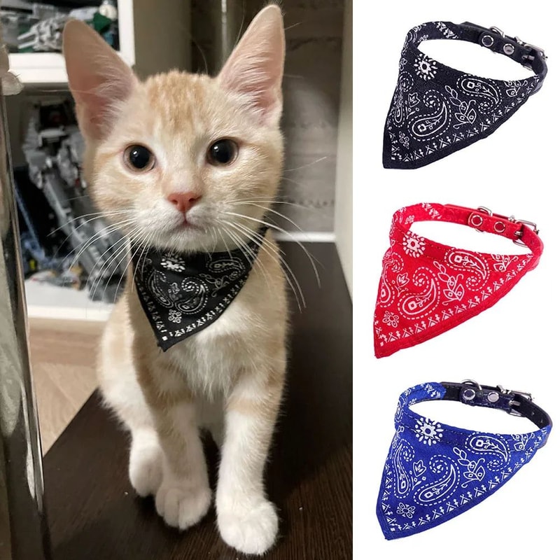 Adjustable Triangular Pet Bandana Collar Cute Printed Scarf For Cats Kittens Small Dogs 0