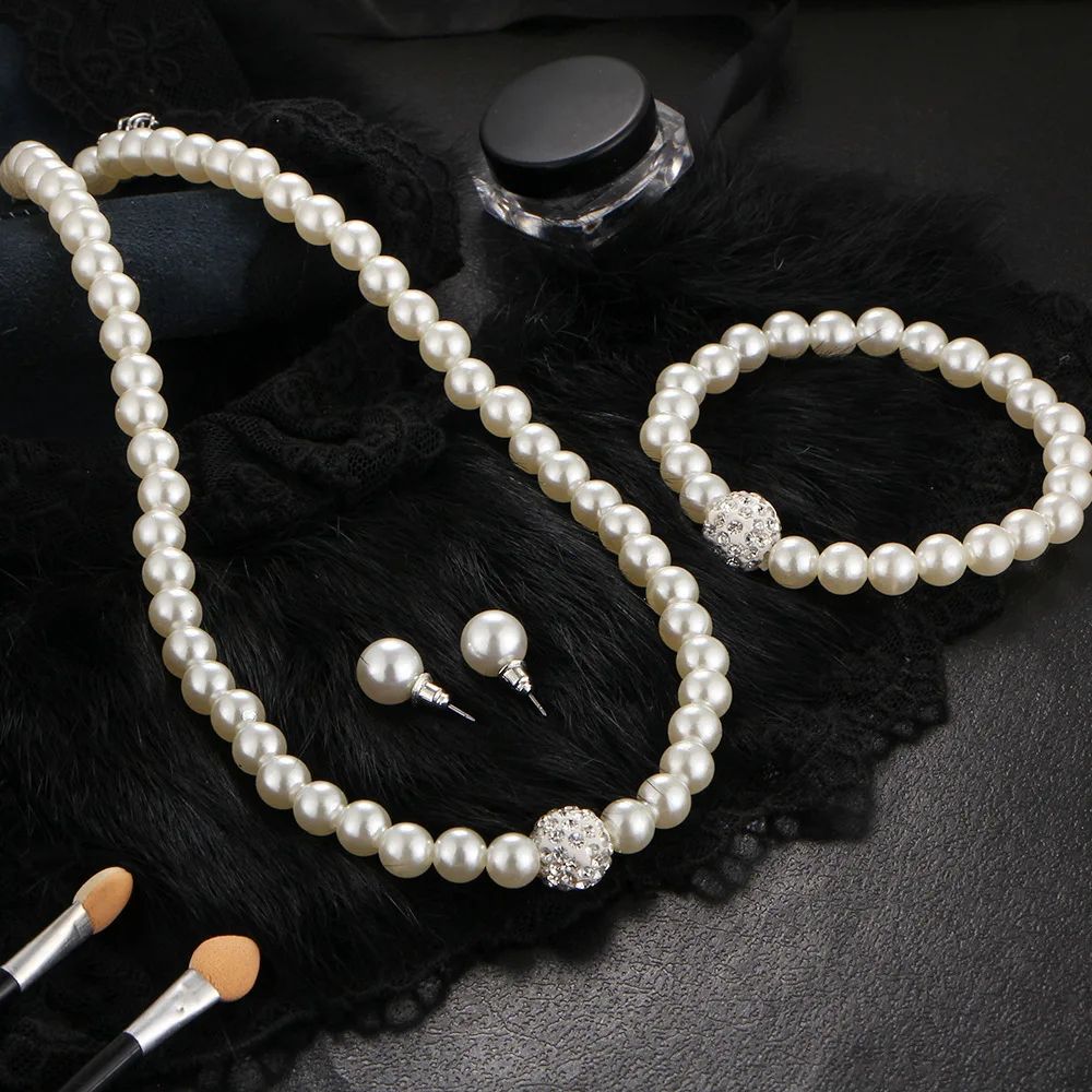 Elegant Bridal Pearl Jewelry Set Crystal Fireball Imitation Pearl Necklace Set With Bracelet Stud 2