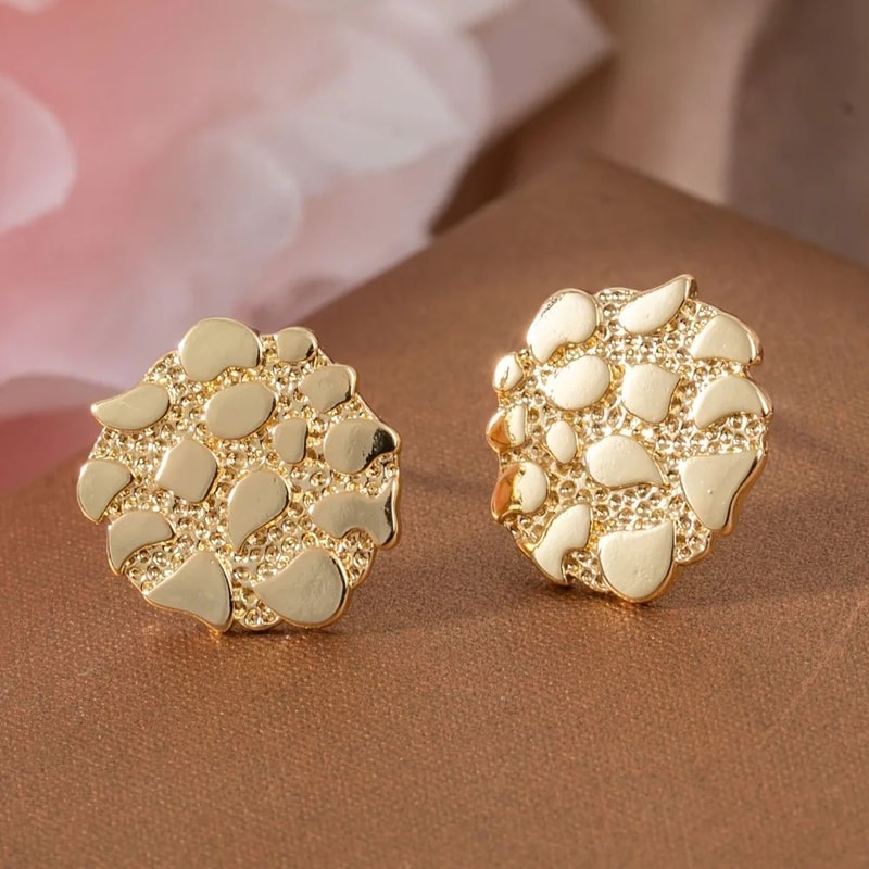 Luxe Geometric Rhinestone Stud Earrings For Weddings Parties And Evening Wear 0