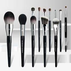 professional makeup brush set for foundation, concealer and eyeshadow