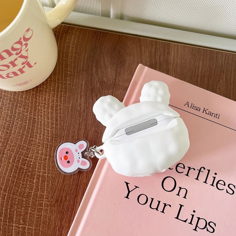 Cute Rabbit Hat AirPods Silicone Case With Keychain 3D Cartoon Protective Cover For AirPods 4