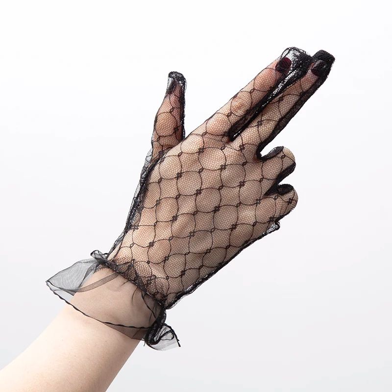 Elegant Sheer Lace Bridal Gloves Vintage Black Mesh Tulle Short Gloves For Weddings Evening Parti 1