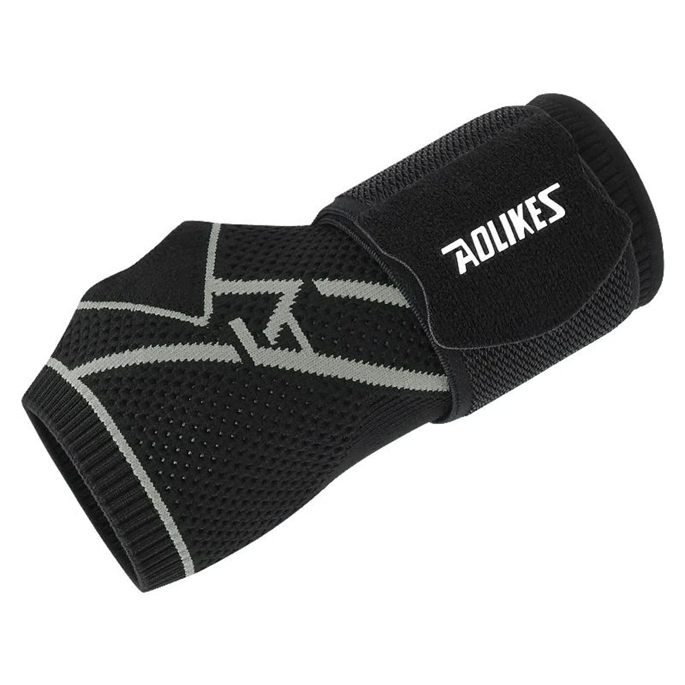 AOLIKES Adjustable Wrist Brace And Compression Wrist Wrap For Sports Work And Daily Support 6