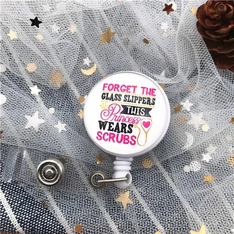 Cute Cartoon Nurse Badge Reel Retractable Badge Holder For Doctors Nurses Students 6